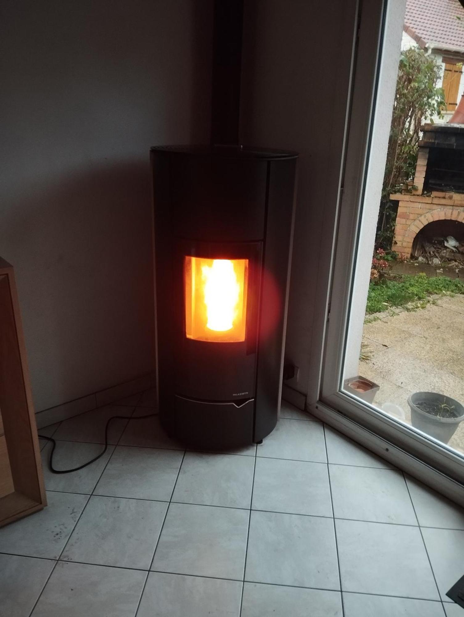 Appartement Chez Loti à Louviers Extérieur photo
